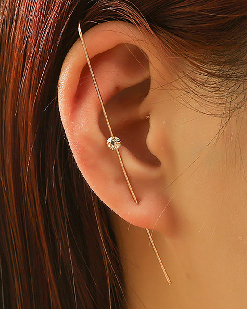 Cold inlaid diamond ear hanging personality simple piercing ear needle female lightning leaf auricle slash earrings