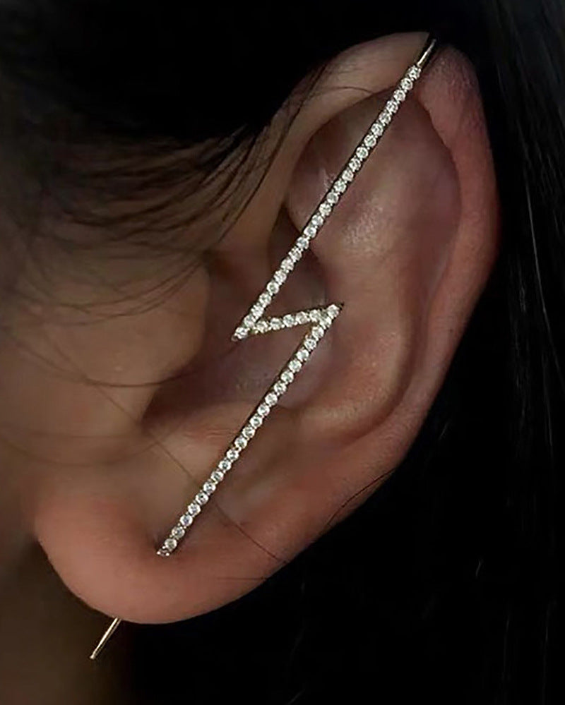 Cold inlaid diamond ear hanging personality simple piercing ear needle female lightning leaf auricle slash earrings