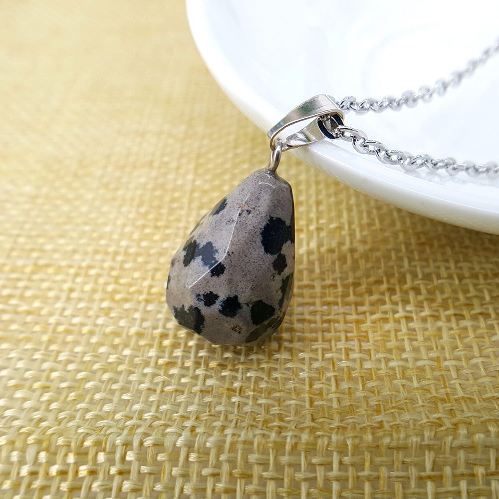 Multi-faceted Natural Stone Drop Shape Pendant Necklace Personality Clavicle Chain Necklace Versatile Clothing Accessories
