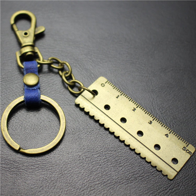 Accurate 5cm scale key chain cowhide middleware connection dog buckle key ring Korean wave jewelry bag pendant