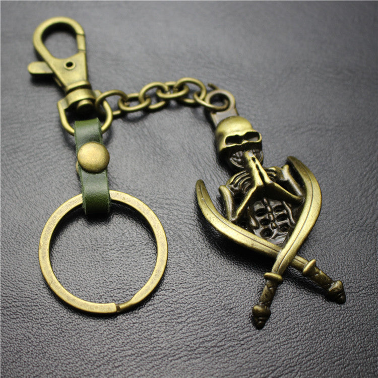 Double Sword Reaper Skull Alloy Pendant Leather Keychain Retro Key Ring Pendant Gift