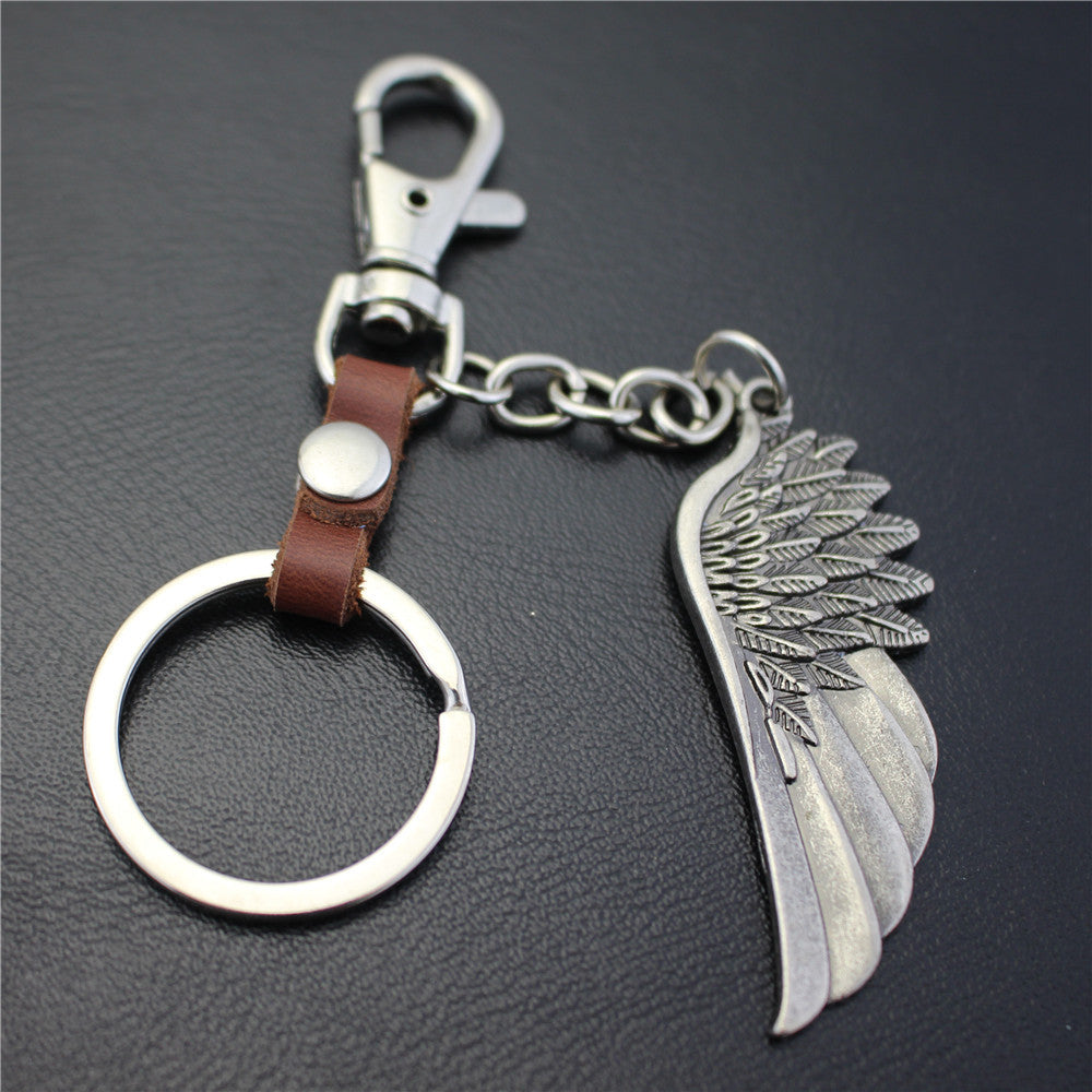 High-quality brushed retro alloy angel wings pendant leather key chain clothing accessories car key ring