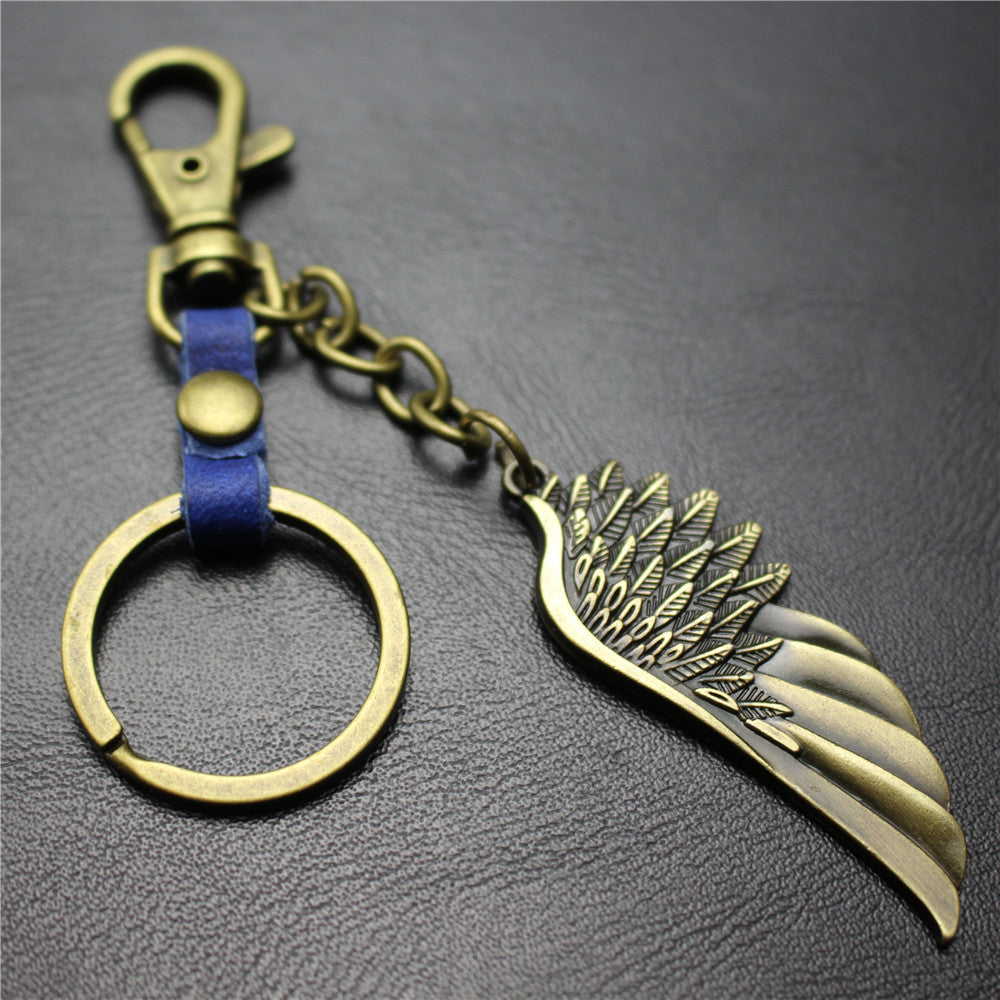 High-quality brushed retro alloy angel wings pendant leather key chain clothing accessories car key ring