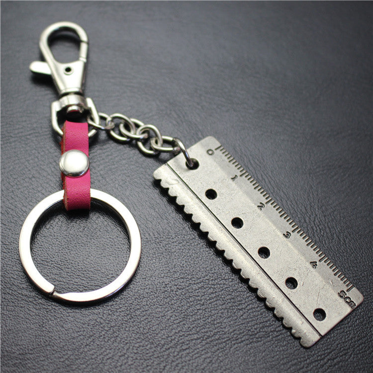 Accurate 5cm scale key chain cowhide middleware connection dog buckle key ring Korean wave jewelry bag pendant