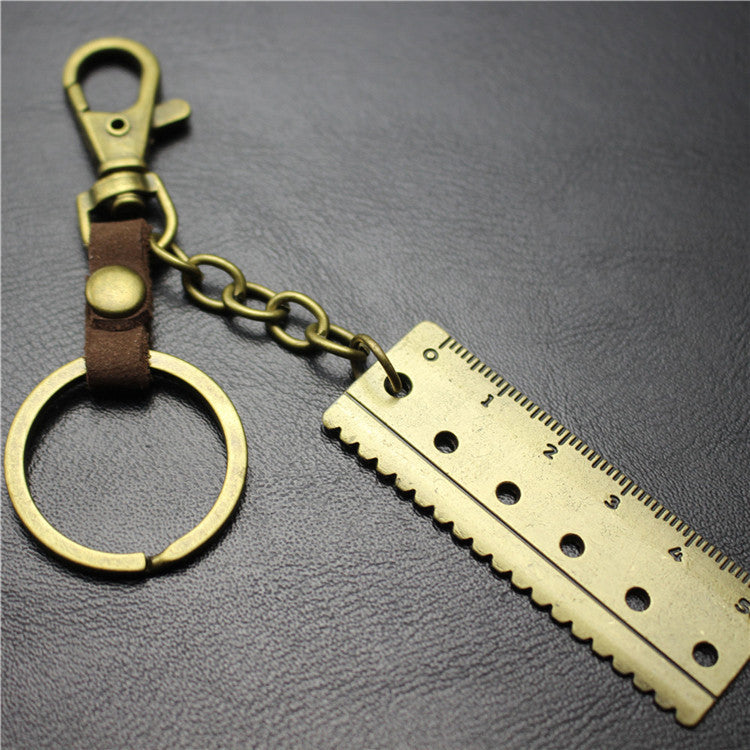 Accurate 5cm scale key chain cowhide middleware connection dog buckle key ring Korean wave jewelry bag pendant