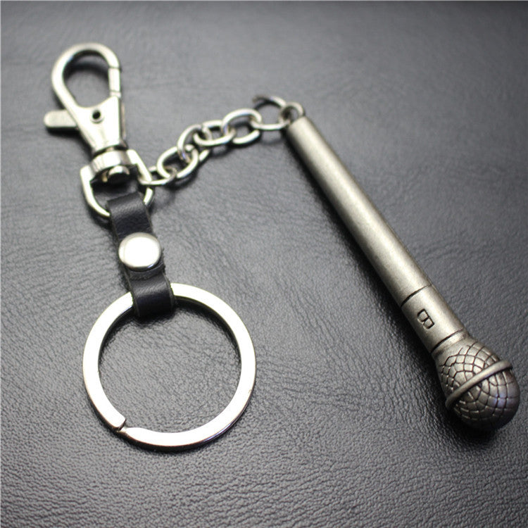 Long handle microphone microphone keychain antique silver bronze key ring jewelry bag pendant pendant
