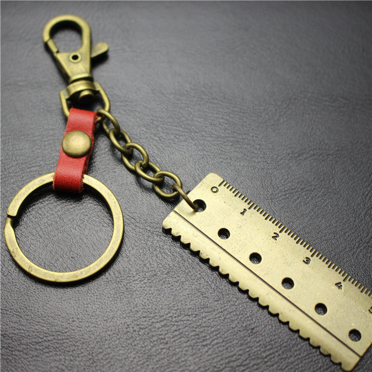 Accurate 5cm scale key chain cowhide middleware connection dog buckle key ring Korean wave jewelry bag pendant