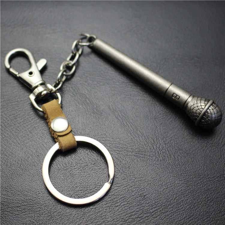 Long handle microphone microphone keychain antique silver bronze key ring jewelry bag pendant pendant