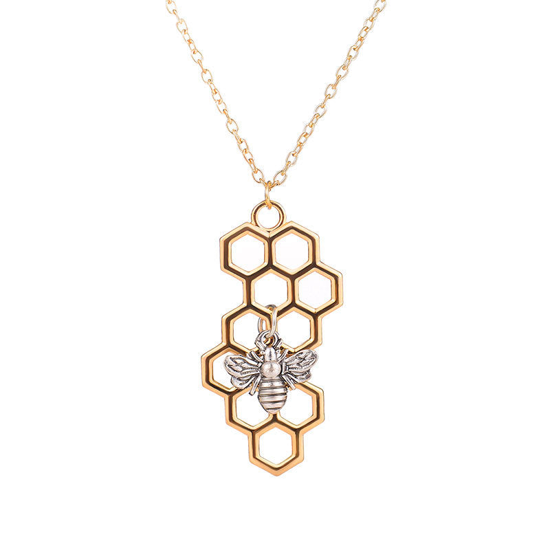 Hexagonal Honeycomb Necklace Fashion Creative Niche Design Bee Clavicle Chain Jewelry