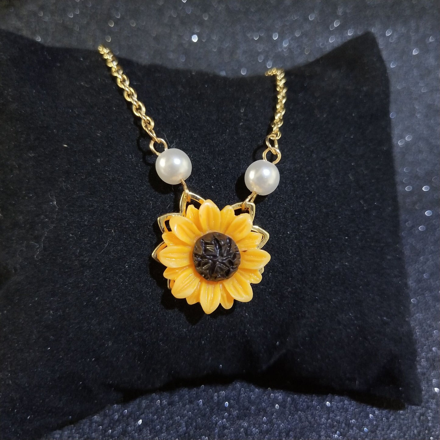 Jewelry Fashion Simple Sunflower Necklace Leaves Pearl Pendant Sweet Sunflower Clavicle Chain