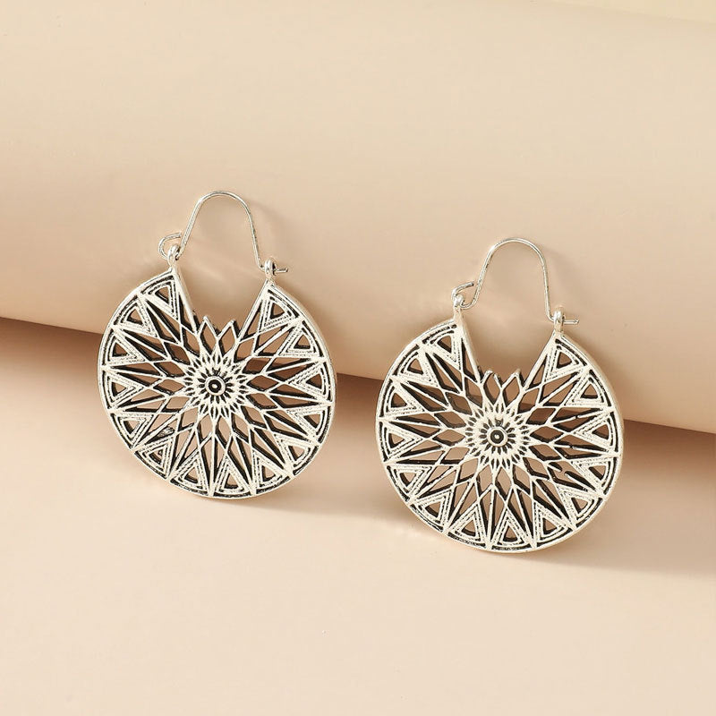 Retro Simple Hollow Earrings Creative Metal Geometric Earrings Earrings Exaggerated Irregular Round Earrings For Women