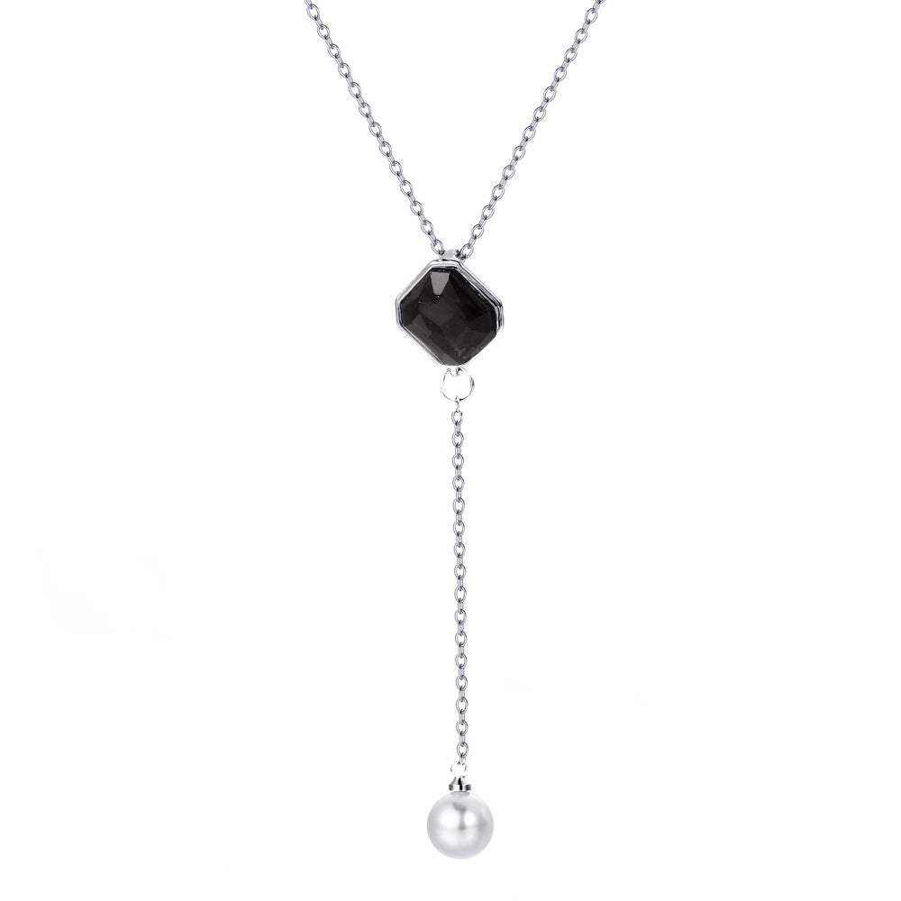 Simple and cold zircon pendant necklace fashion five-pointed star key cat clavicle chain niche design