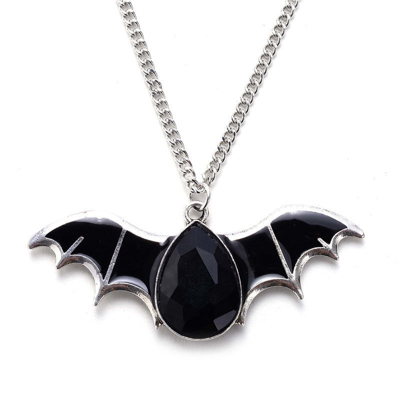 Explosive jewelry Halloween bat necklace female personality punk drip oil couple pendant male sweater chain jewelry