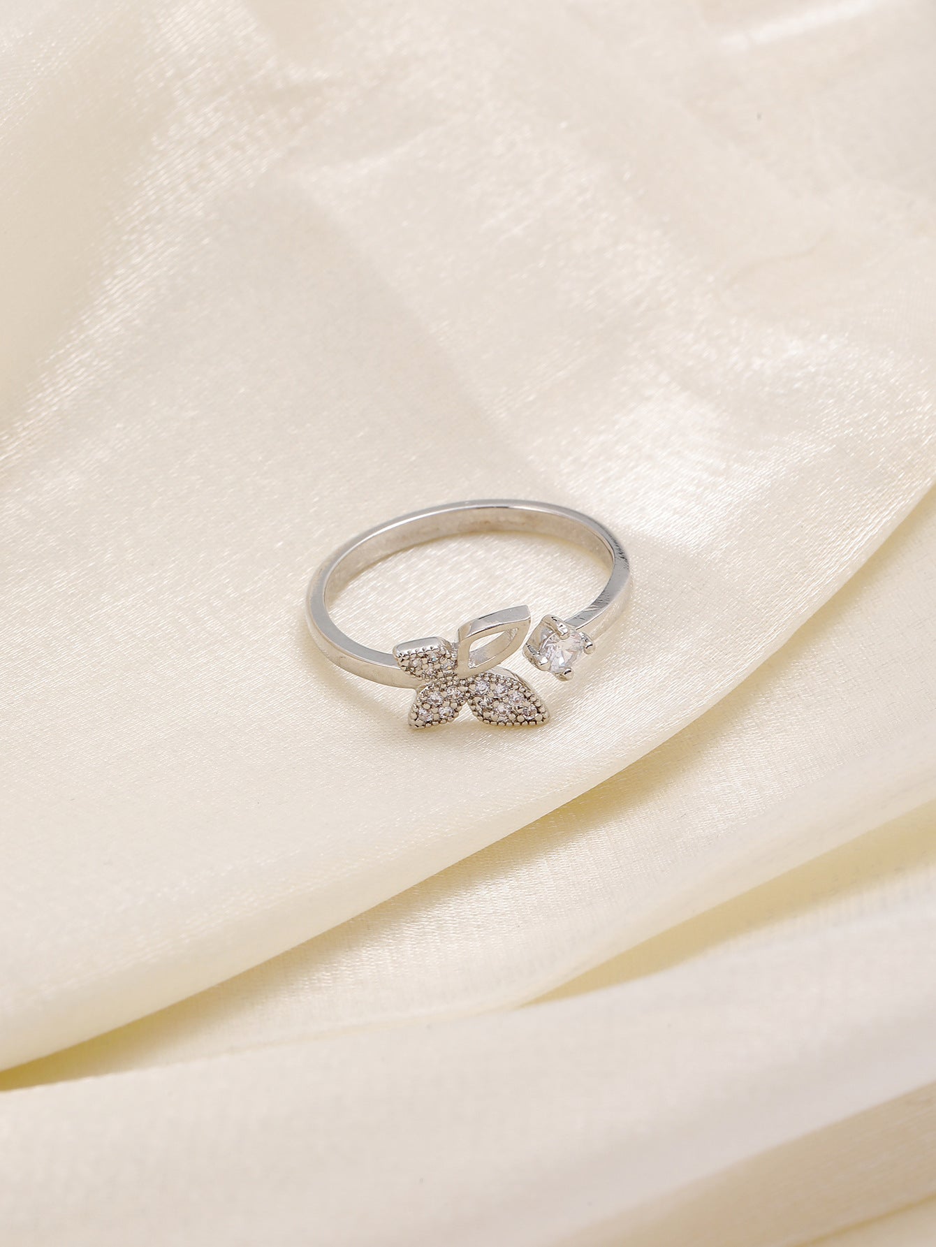 Simple, cold and irregular butterfly full of diamonds opening copper micro-inlaid zircon ring light luxury versatile personality ladies ring