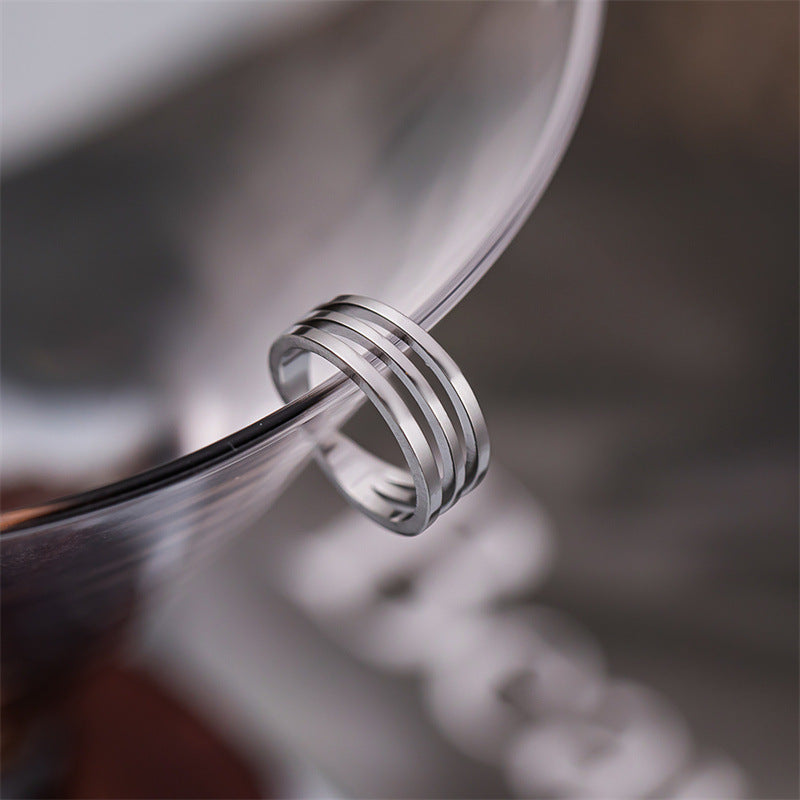 Minimalist temperament three-ring circle ear bone clip multi-layer metal non-ear pierced ear clip earrings high-end ins