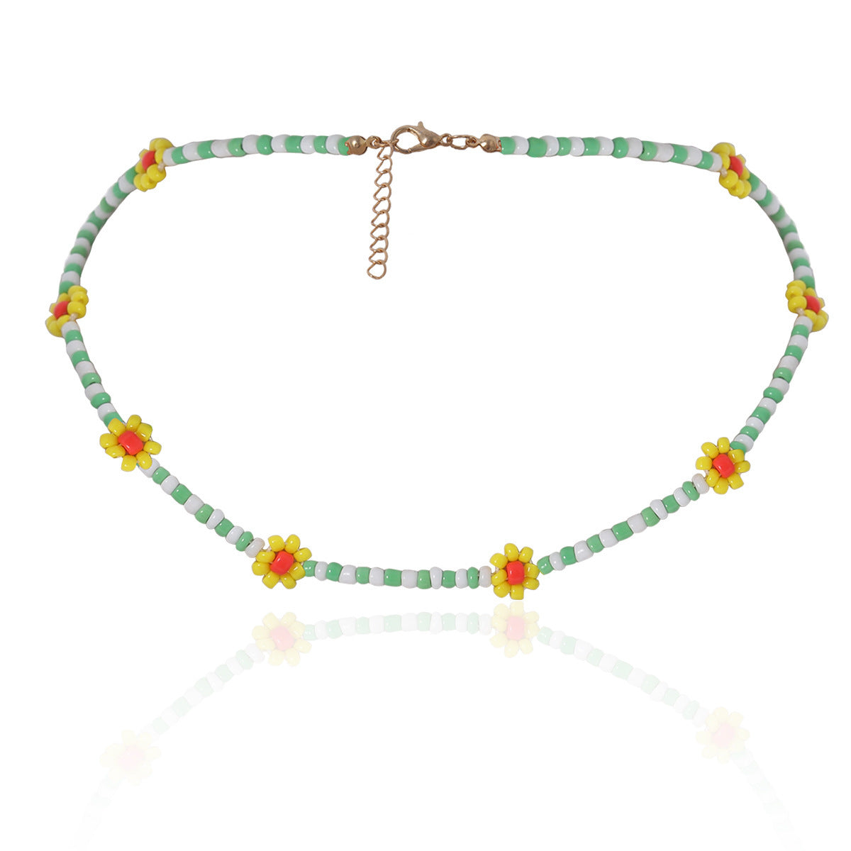 Bohemia Holiday Colorful Daisy Flower Necklace Simple Retro Beaded Clavicle Necklace Women