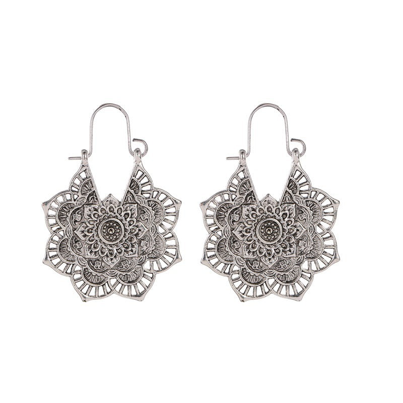 Ethnic Earrings Bohemian Hollow Carved Earrings Fashion Geometric Metal Vintage Earrings