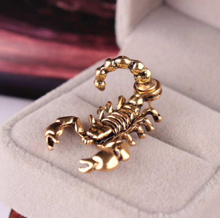 Harajuku three-dimensional small animal dinosaur cat rabbit scorpion earrings fashion personality piercing earrings jewelry