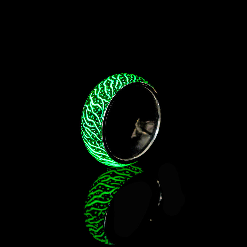 Fashion simple original design personality stainless steel resin luminous forest crack creative ring