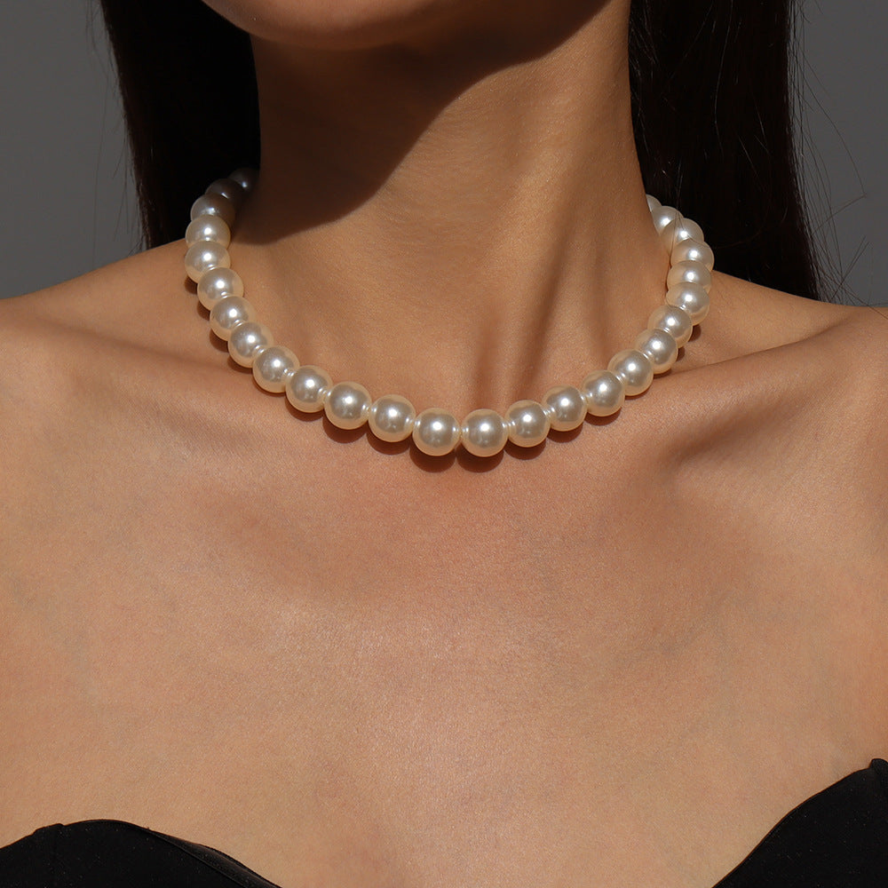 N15 Retro Elegant Fashion Choker Necklace Exaggerated Pearl Geometric Personality Necklace Female