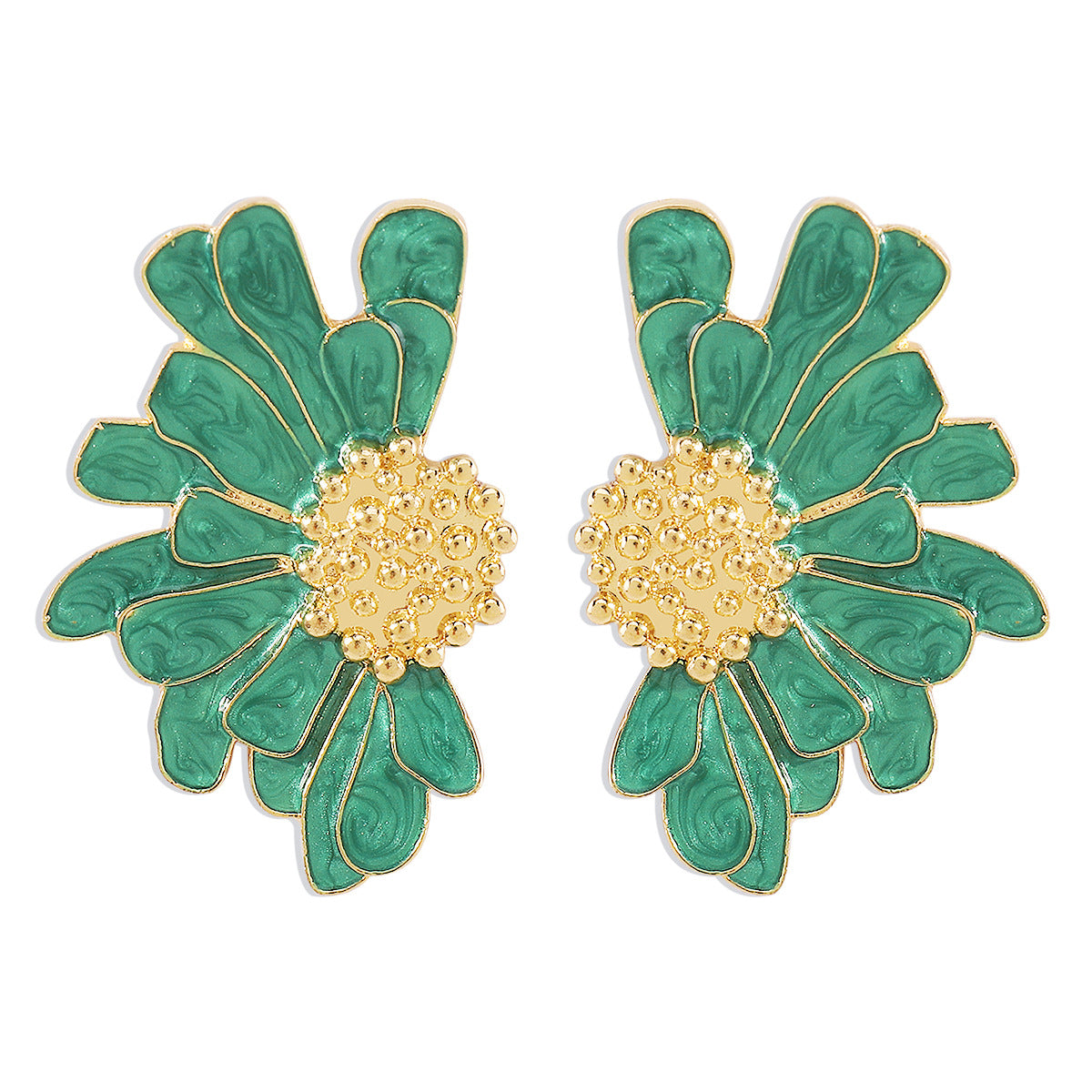 E8418 Stud Earrings Retro Alloy Flower Stud Earrings Feminine Pattern Flower Earrings