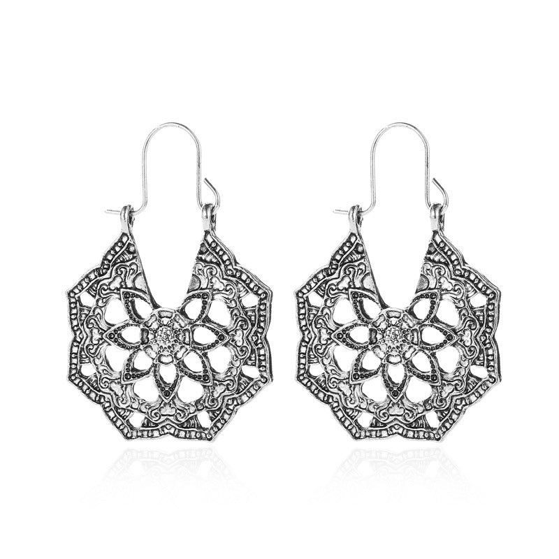 Ethnic Earrings Bohemian Hollow Carved Earrings Fashion Geometric Metal Vintage Earrings