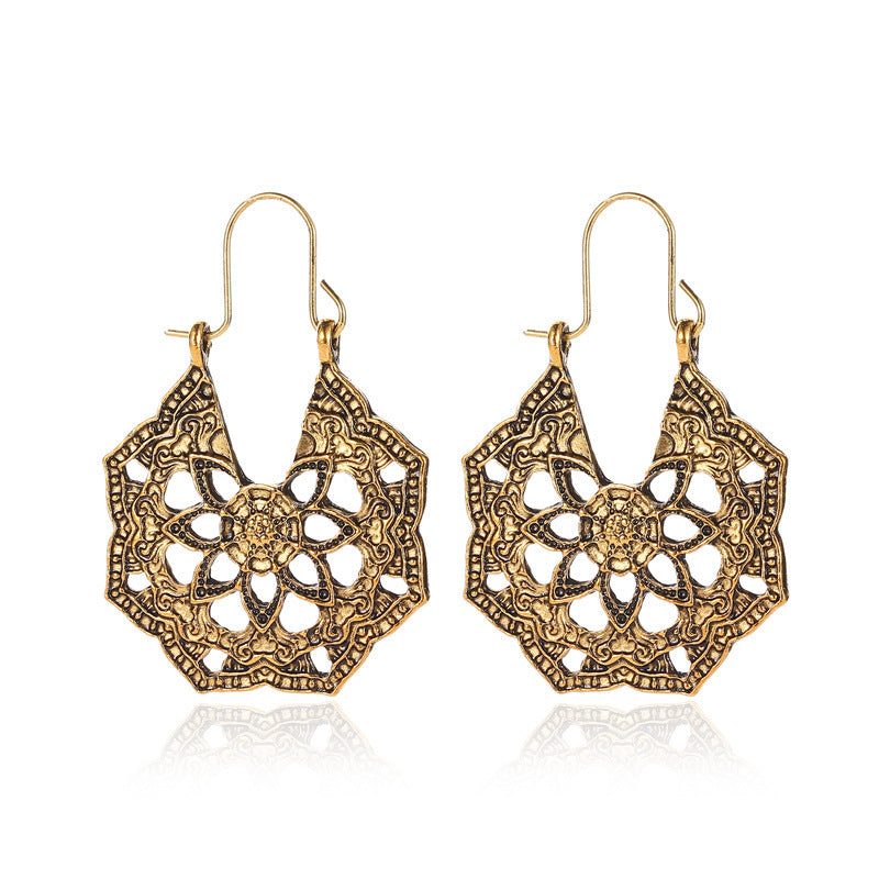 Ethnic Earrings Bohemian Hollow Carved Earrings Fashion Geometric Metal Vintage Earrings