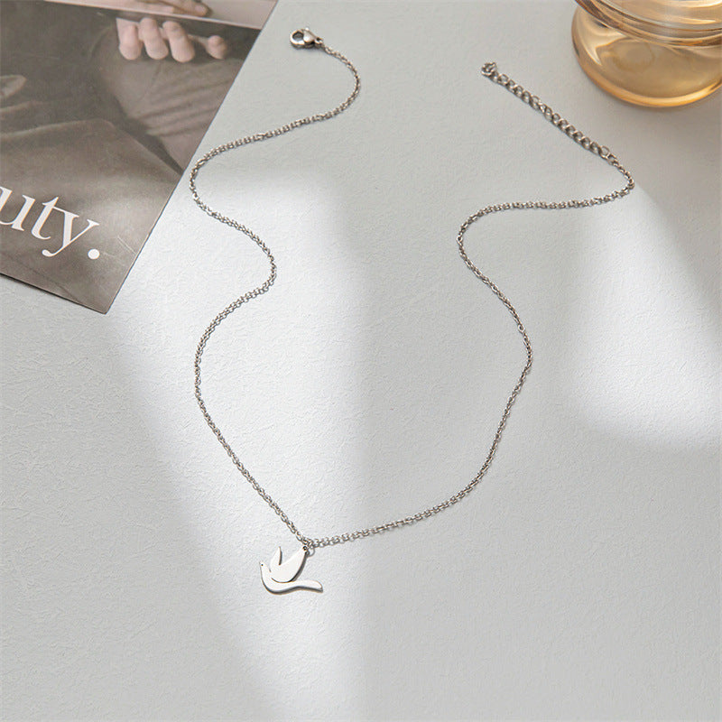 Stainless Steel Bird Pendant Necklace Female Peace Pigeon Clavicle Chain Animal Pendant Simple