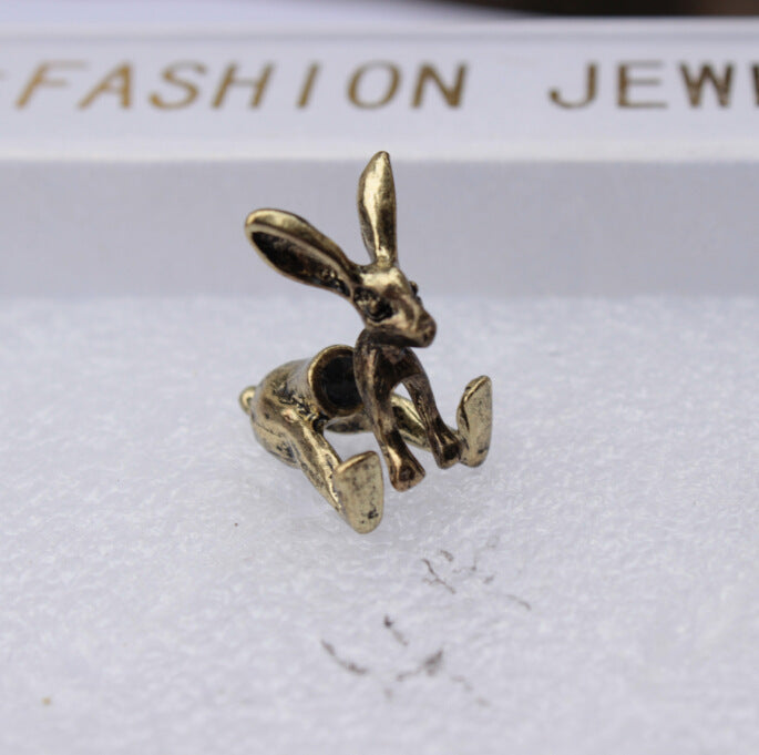 Harajuku three-dimensional small animal dinosaur cat rabbit scorpion earrings fashion personality piercing earrings jewelry