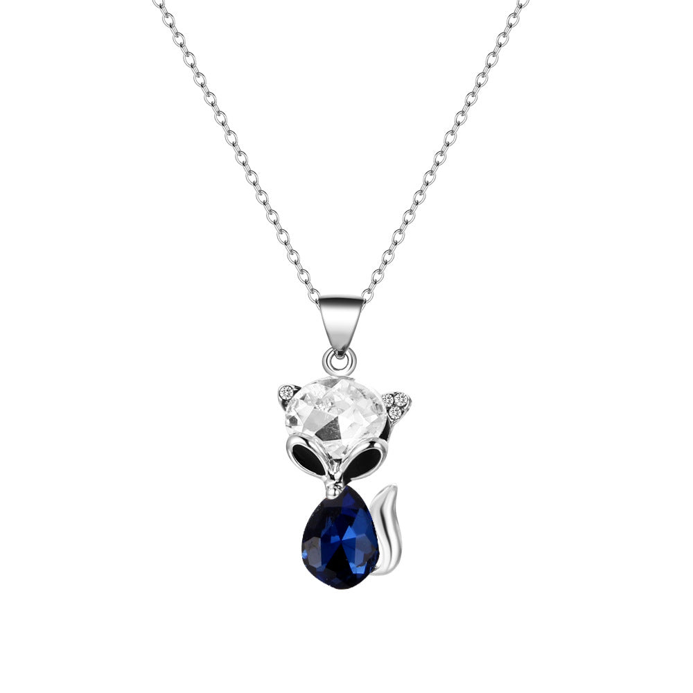 Simple and cold zircon pendant necklace fashion five-pointed star key cat clavicle chain niche design