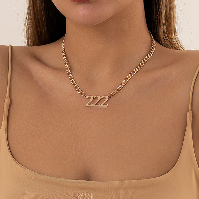 Simple and indifferent metal chain letter pendant hip-hop punk necklace female all-match niche clavicle chain