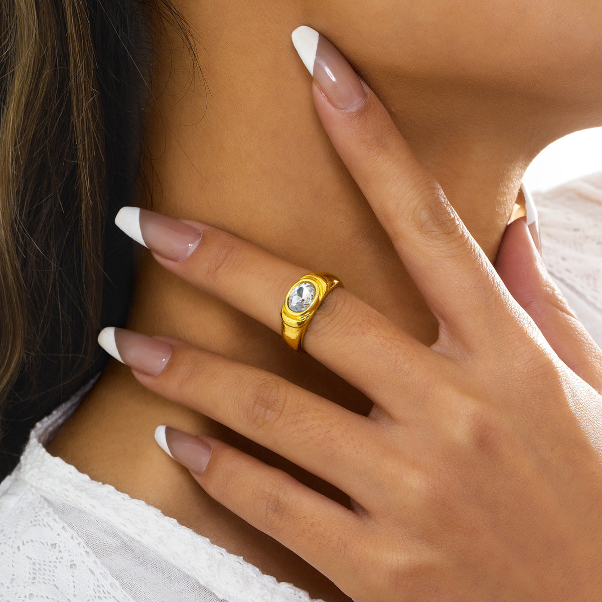 Metal micro-inlaid imitation gold index finger ring ring retro checkerboard color drop oil ring for women