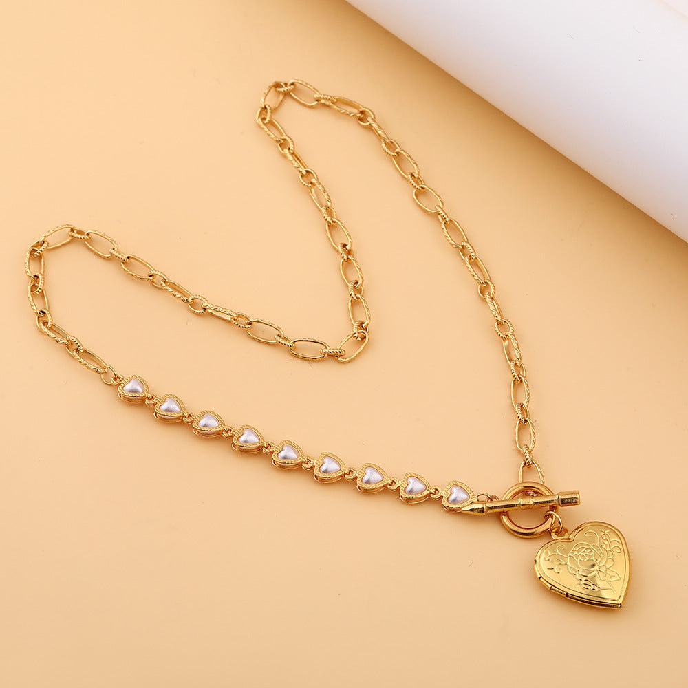 Minority Light Luxury Peach Heart Necklace Gold Plated Love Stainless Steel Pendant Necklace Heart Shaped Titanium Steel Clavicle Chain