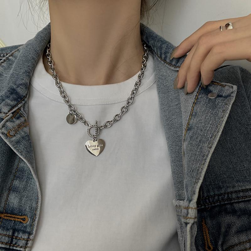 Net red titanium steel short love necklace female Love letter clavicle chain ins jumping di hip-hop accessories