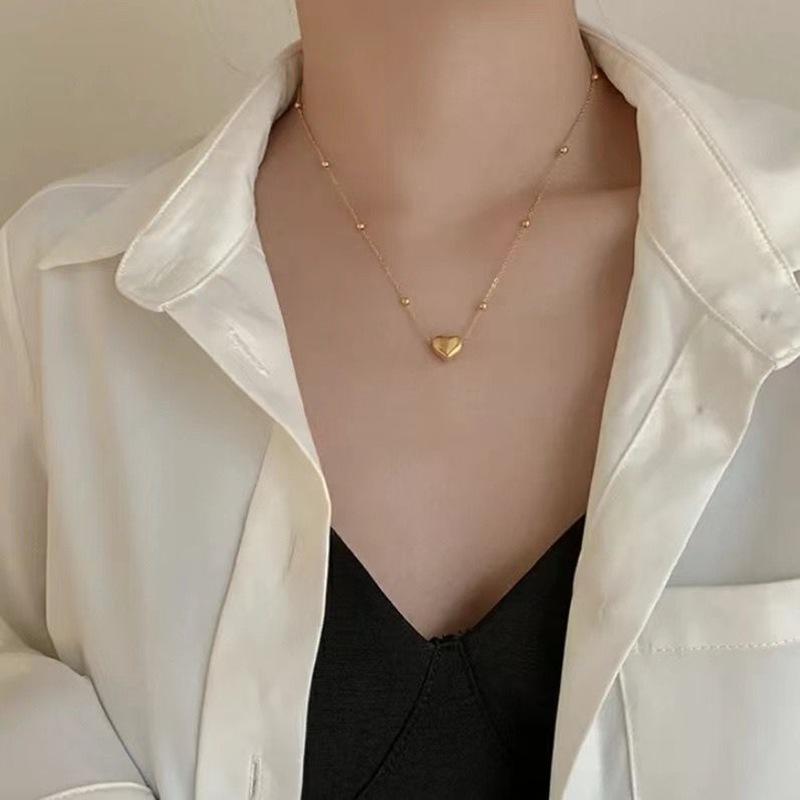 Exquisite ball titanium steel love necklace female clavicle chain temperament fashion tide net red ins cold necklace