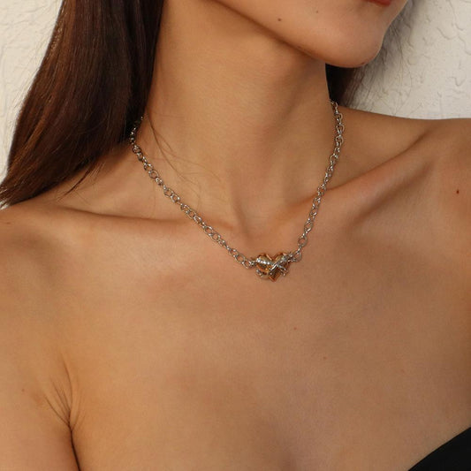 N942 Jewelry Simple Temperament Heart Necklace Metal Texture Resin Fashion Necklace