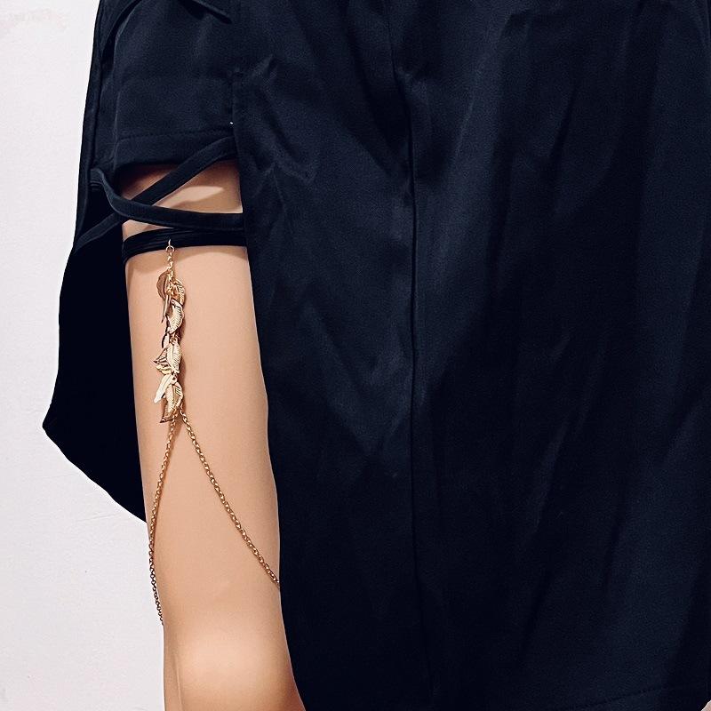 Sexy Simple Beach Tassel Leaf Thigh Chain Female Fashion Elastic Belt Sexy Leg Ring Body Chain Female