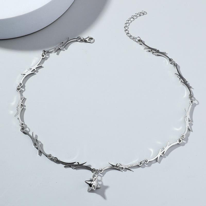 Jewelry ins creative thorns iron thorn flame clavicle chain necklace hip-hop sweater necklace