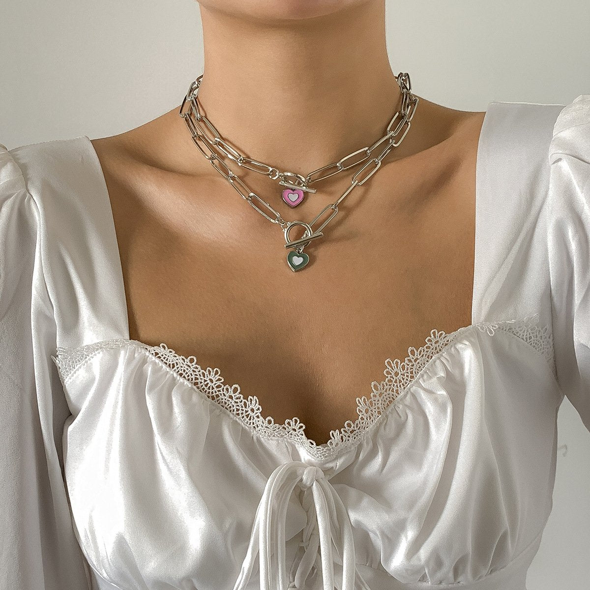Jewelry hip-hop metal ot buckle chain collarbone necklace retro simple drop nectarine heart-shaped necklace