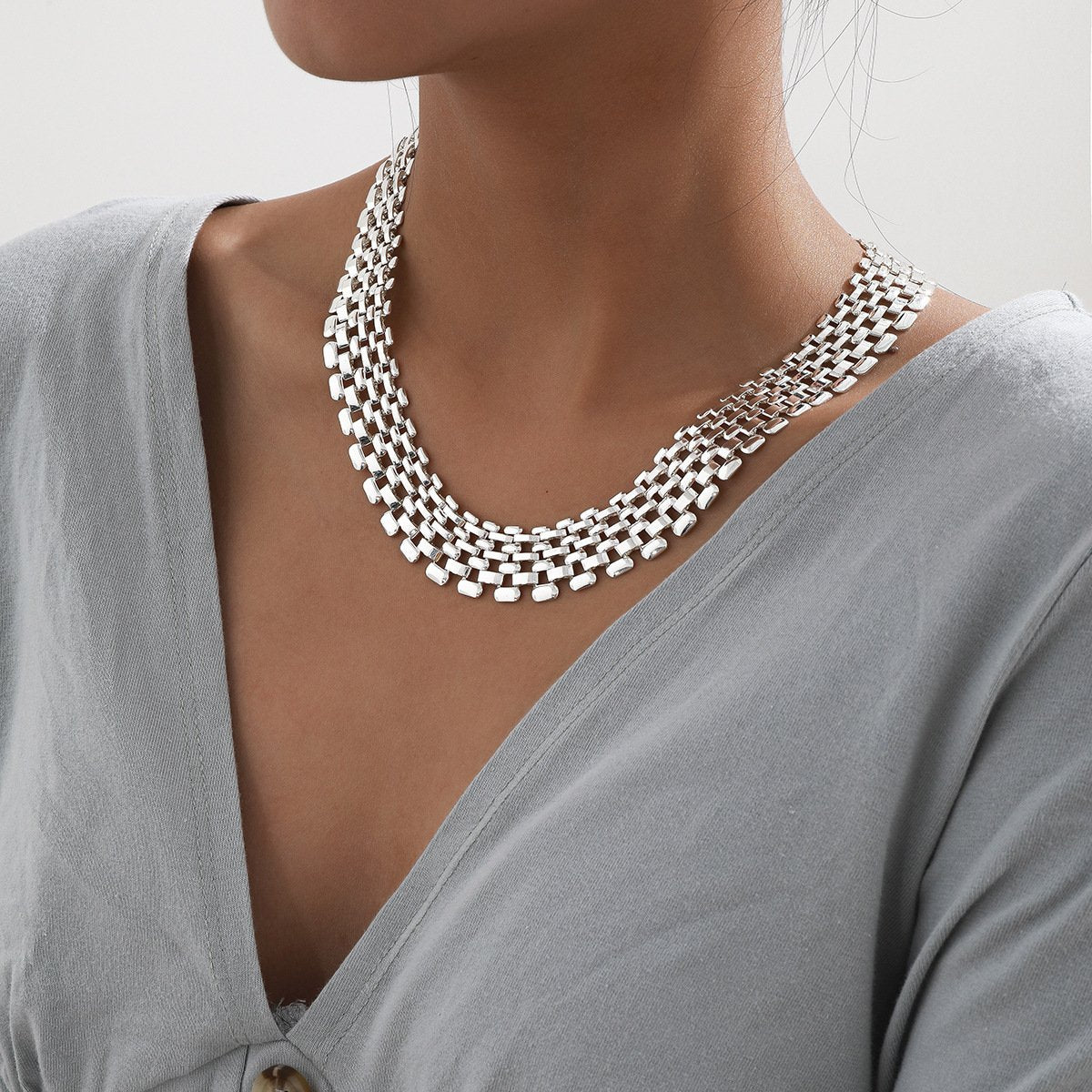 Jewelry Exaggerated Atmosphere Hollow Chain Necklace Female Punk Hip Hop Silver Wide Chain Necklace