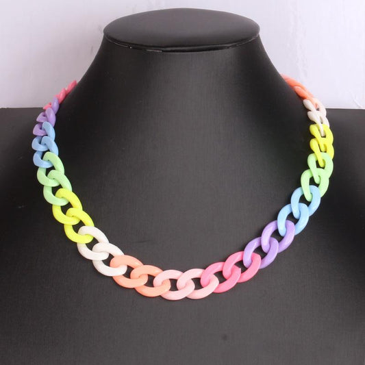 Niche Retro Geometric Colored Clavicle Chain Resin Necklace for Girls