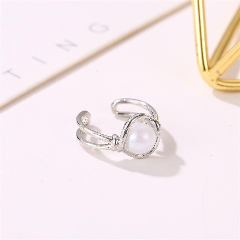 Fashion sweet earrings single simple pearl ear bone clip personality knotted no ear piercing women's ear clip ear buckle