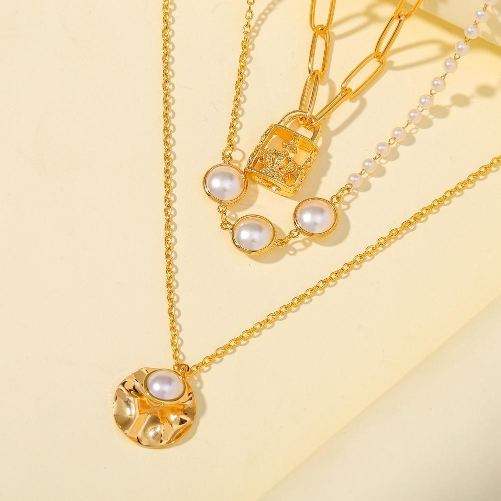 Trendy metal pearl splicing temperament three-layer clavicle chain creative design oil lamp shell double pendant necklace