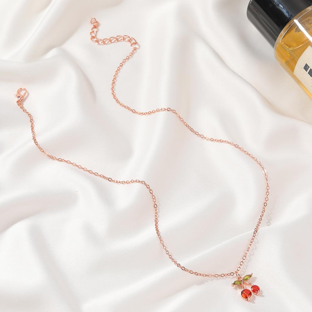 Jewelry sweet temperament diamond inlaid small cherry necklace exquisite copper inlaid zircon fruit clavicle chain necklace