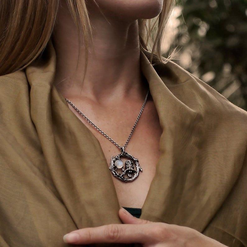 Jewelry Moonstone Pendant Necklace Women Summer Bohemian Vintage Jewelry Gothic Owl Accessories