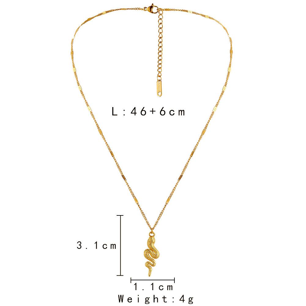 Fashion simple personality small crowd high sense all-match stainless steel golden snake pendant short neck chain necklace female