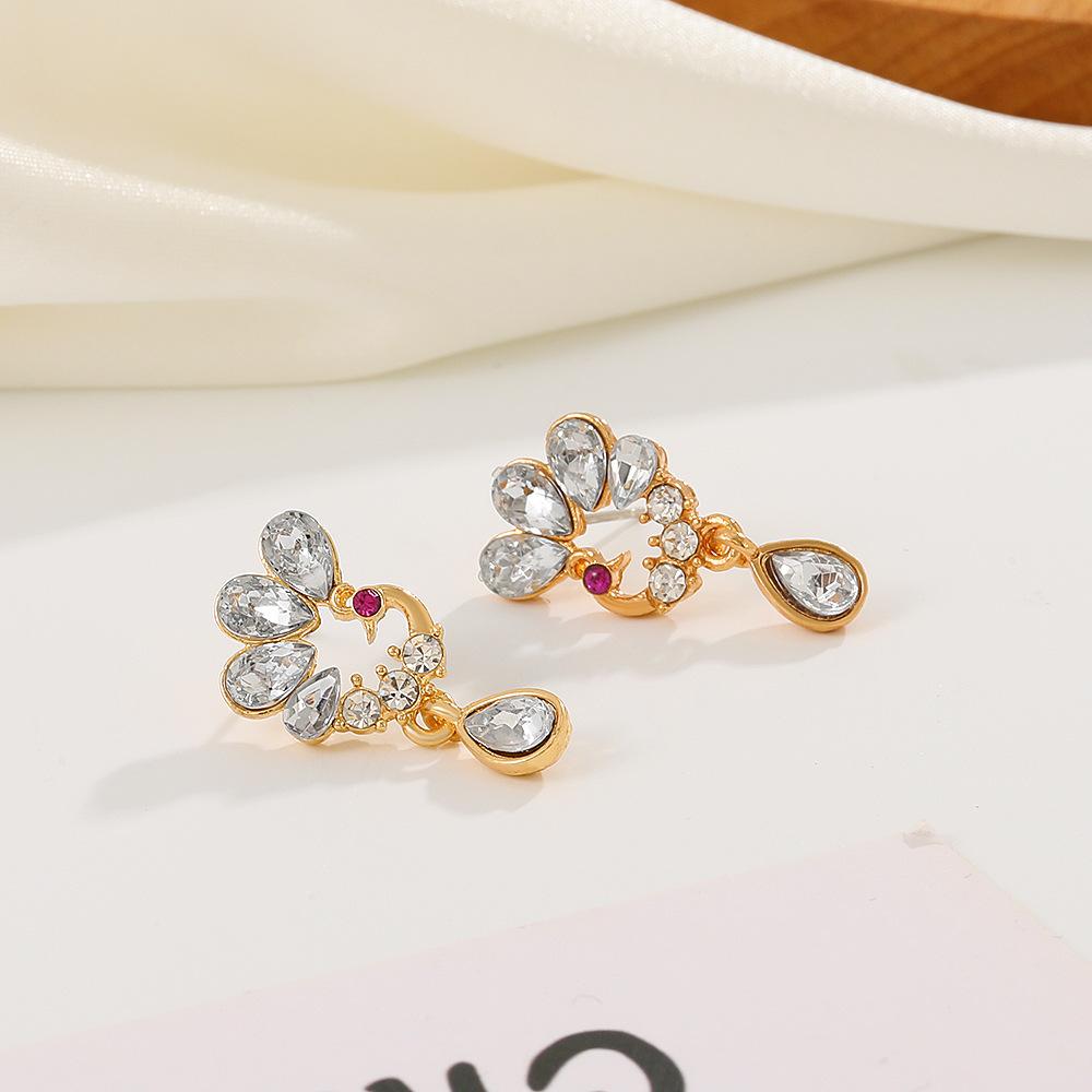 New Chinese style peacock earrings female retro fashion light luxury inlaid zircon phoenix earrings stud earrings national tide earrings