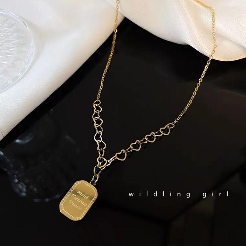 Titanium steel color-preserving collarbone chain army brand letter necklace female niche simple fashion trend cold square brand clavicle chain