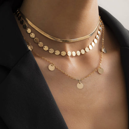 Fashion Simple Geometric Flat Snake Bone Chain Necklace Geometric Sequin Star Pendant Necklace Set