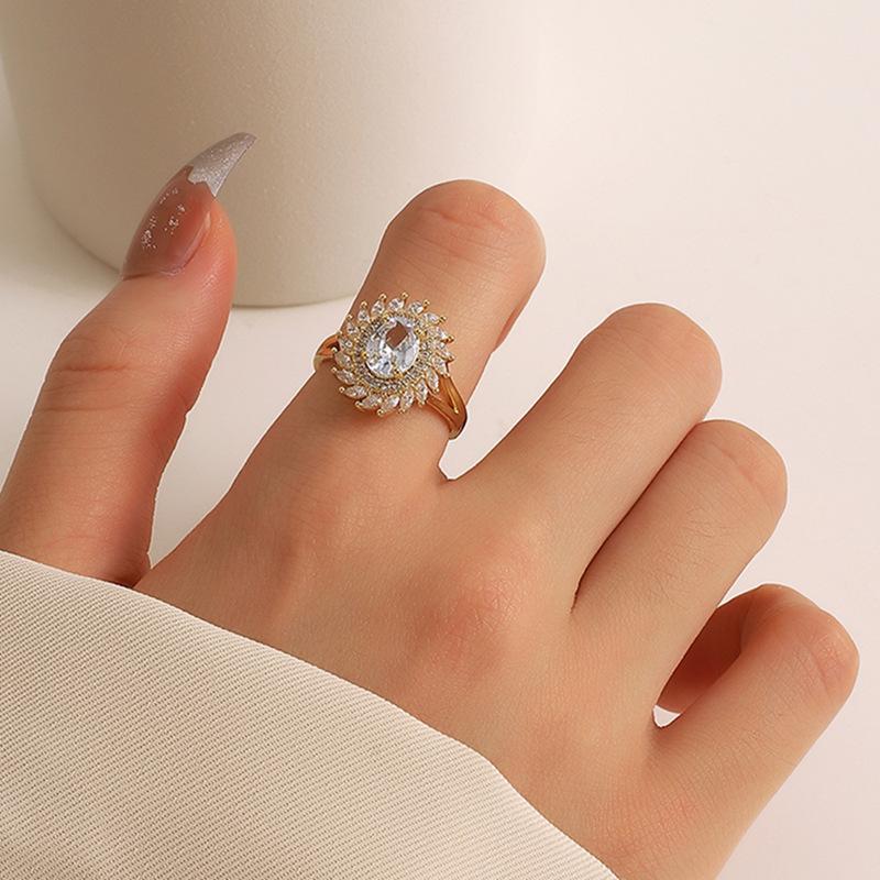 White Crystal Zircon Ring Fashion Light Luxury Personality Full Diamond Sunflower Index Finger Ring Topaz Jewelry